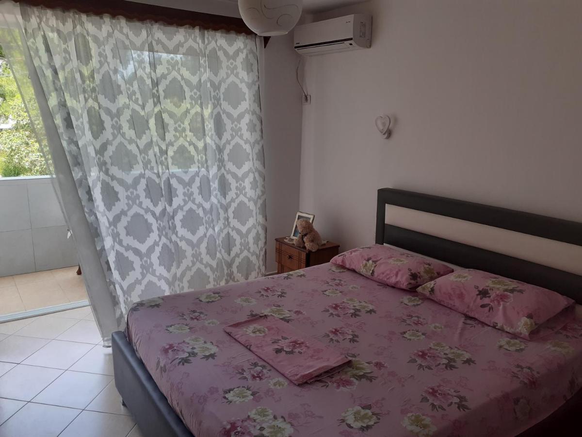 Geri Apartment Ksamil Eksteriør bilde
